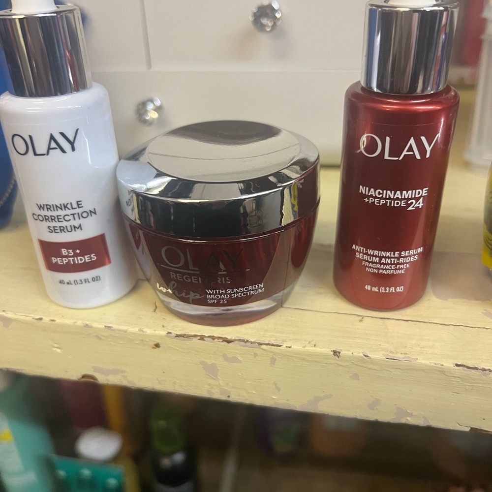 Oil of olay bundle